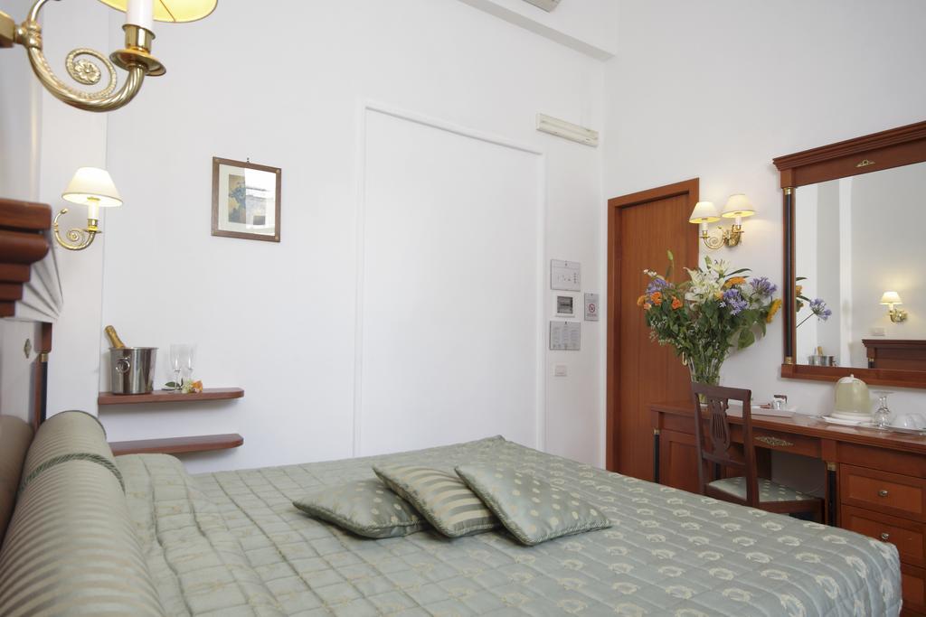 Relais Pierret Hotel Rome Bagian luar foto